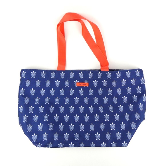 Vera Bradley Handbags - Vera Bradley Just Turtles Blue Large Tote